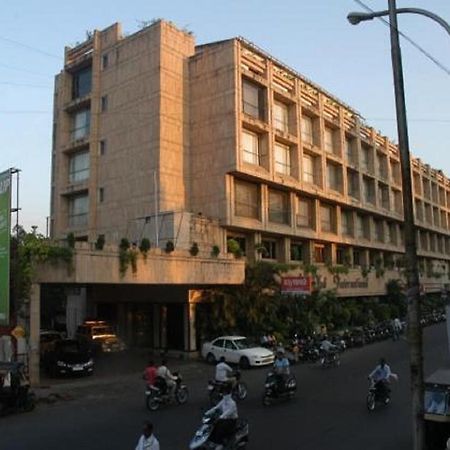 Hotel Tuli Interational Nagpur Exterior photo