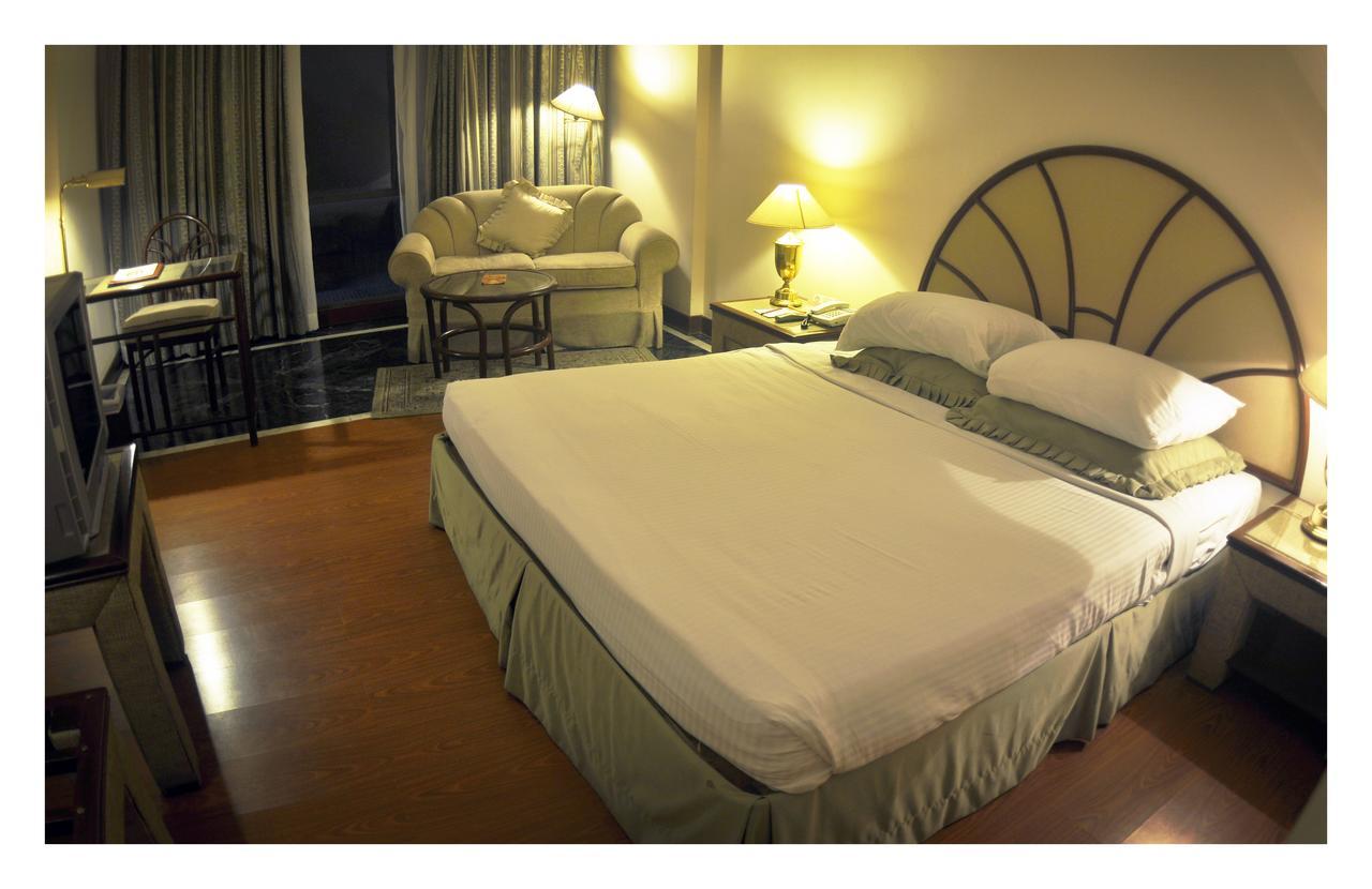 Hotel Tuli Interational Nagpur Exterior photo
